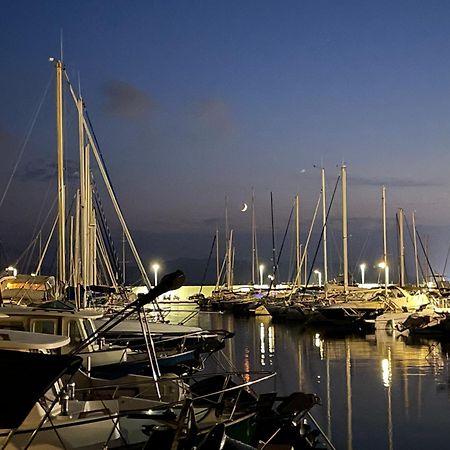 Yacht Studio Galarne Saint-Raphaël المظهر الخارجي الصورة